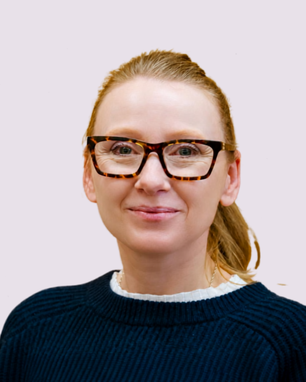 Portrait of Rebecca Leeson